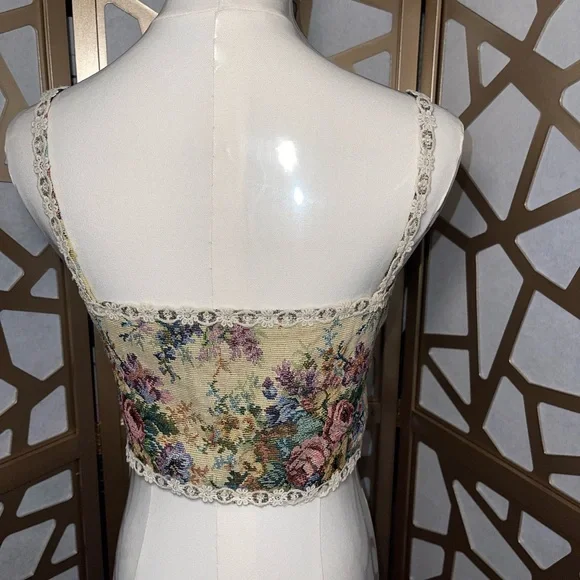 Floral Lace-Up Corset Top - Picture 3 of 3